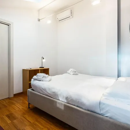 Spacious Penthouse With St Peter View 公寓