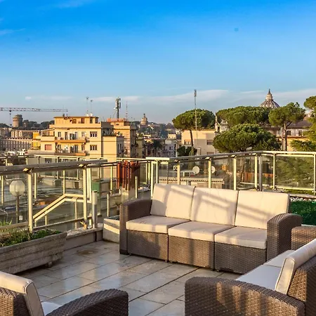 Apartamento Spacious Penthouse With St Peter View